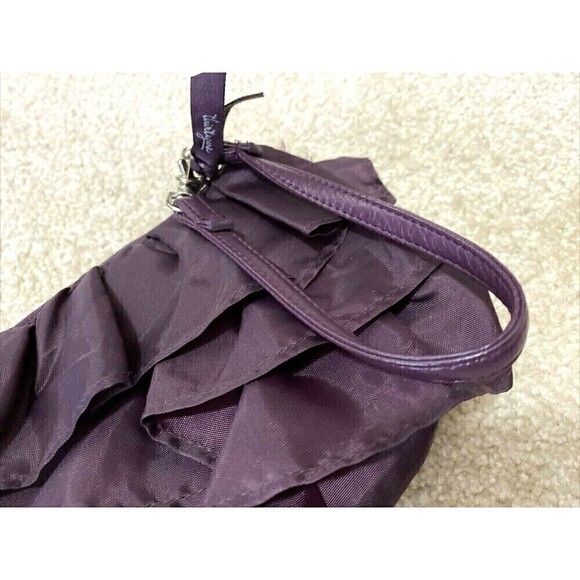 Thirty One Purple Ruffle Wristlet Plum Bag Handbag Clutch Wallet Nylon 608A - Picture 4 of 11